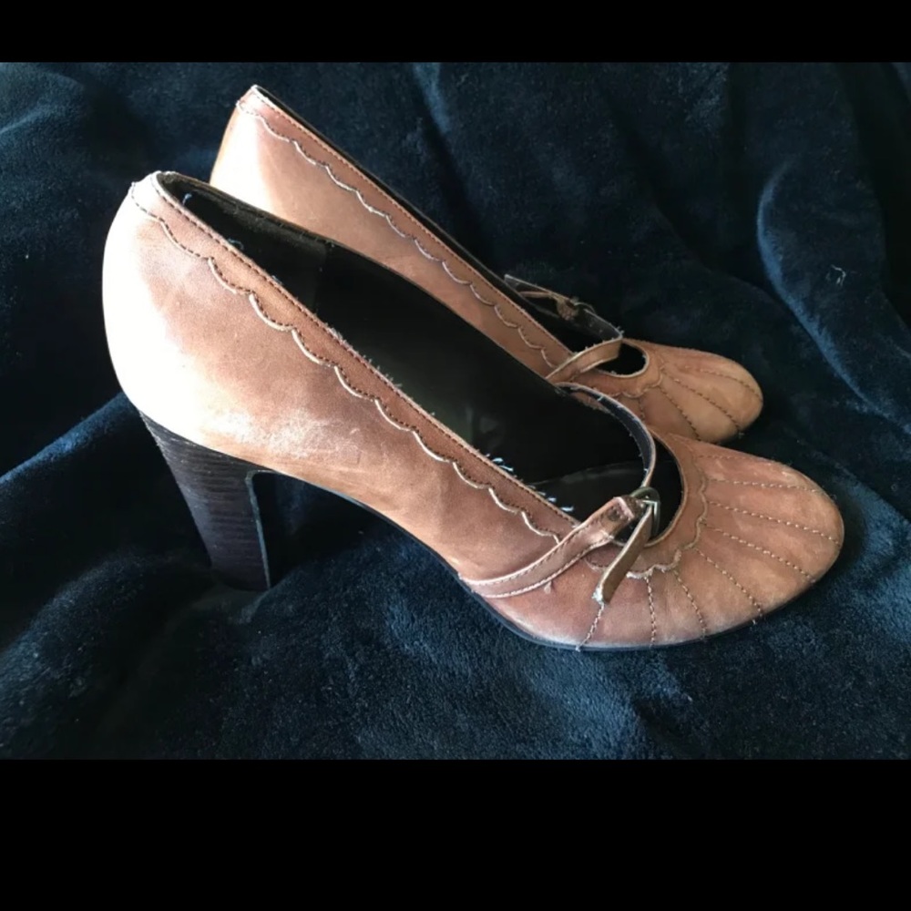 Mary Jane heels ,brown,4 “